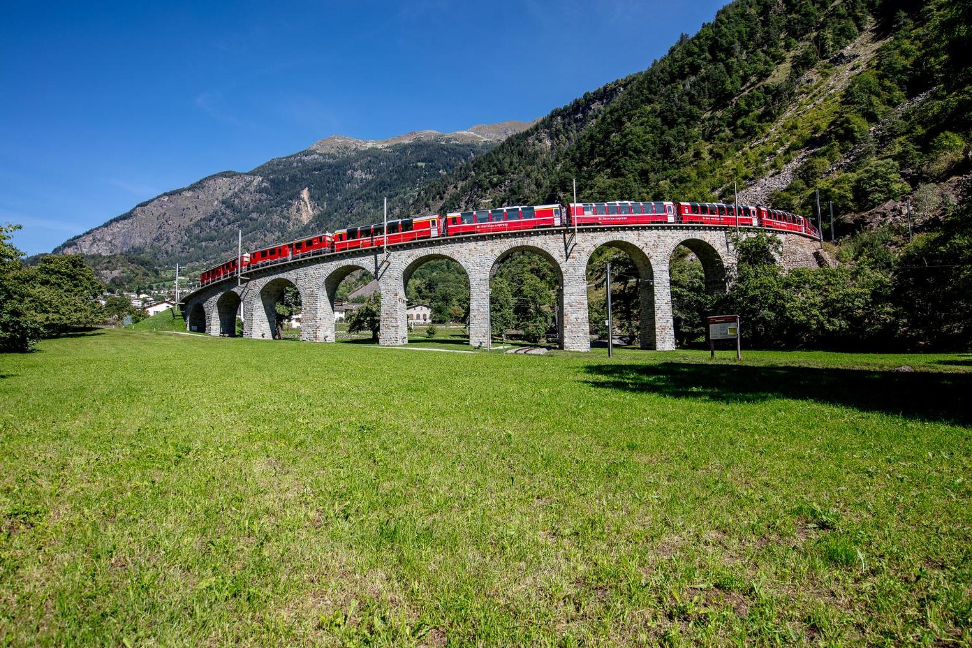 דירות טיראנו Residenza 39 - 900 M To Bernina Express מראה חיצוני תמונה